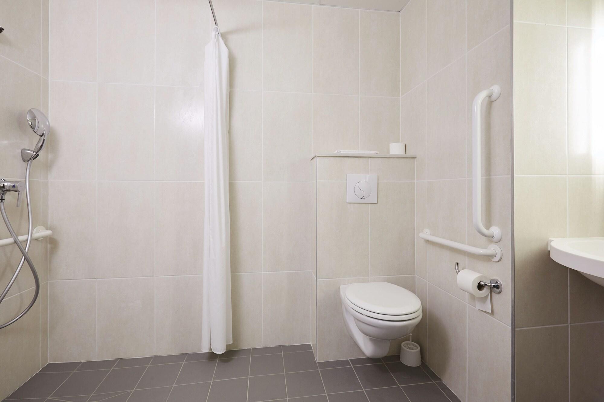 לה פונטה B&B Hotel Avignon 1 מראה חיצוני תמונה