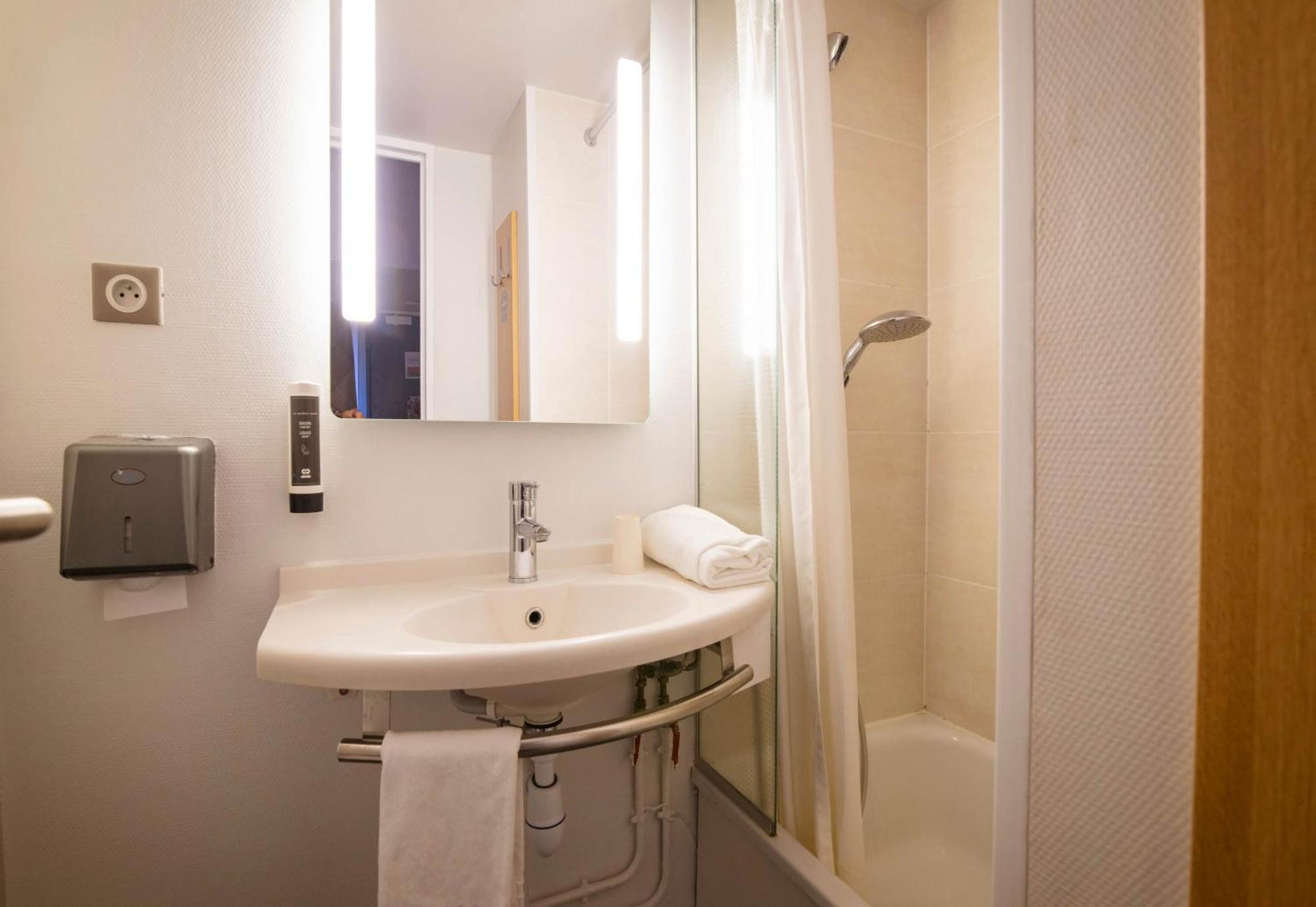 לה פונטה B&B Hotel Avignon 1 מראה חיצוני תמונה